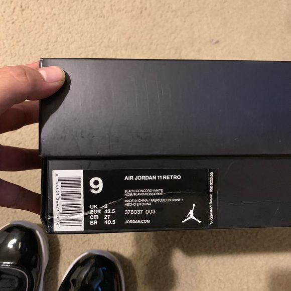 Air Jordan 11 - Picture 6 of 6